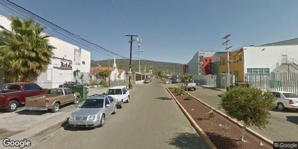 ALMACÉN ZONA ENSENADA